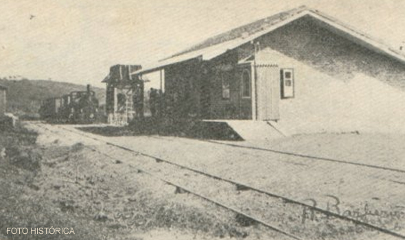 Em 1870 iniciou-se a construção da Estrada de Ferro Sorocabana, e em 1875, com a inauguração do primeiro trecho, Barueri ganhou sua estação ferroviária.